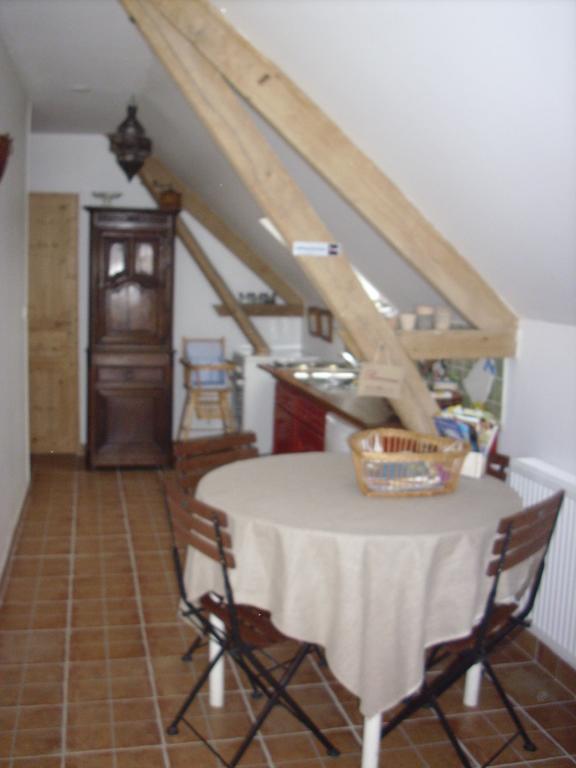 Grand Mainguet Bed and Breakfast Saint-Lambert-la-Potherie Exteriör bild